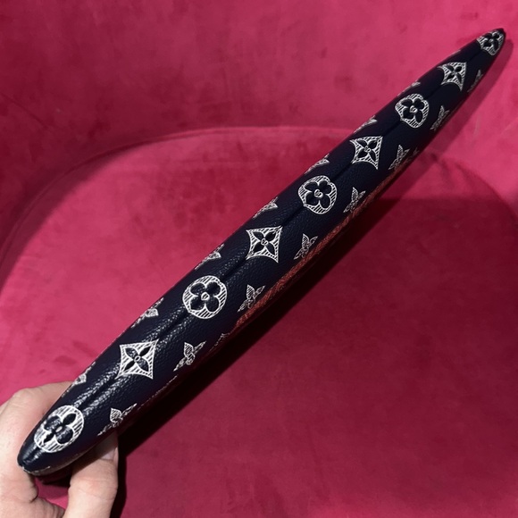 Louis Vuitton monogram ink upside down LV Apollo GM pochette pouch bag - Picture 9 of 16